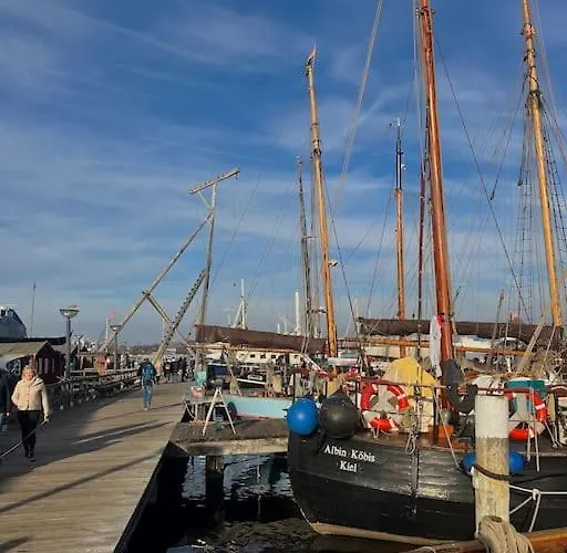 Moderne Ved Havn * Flensburg